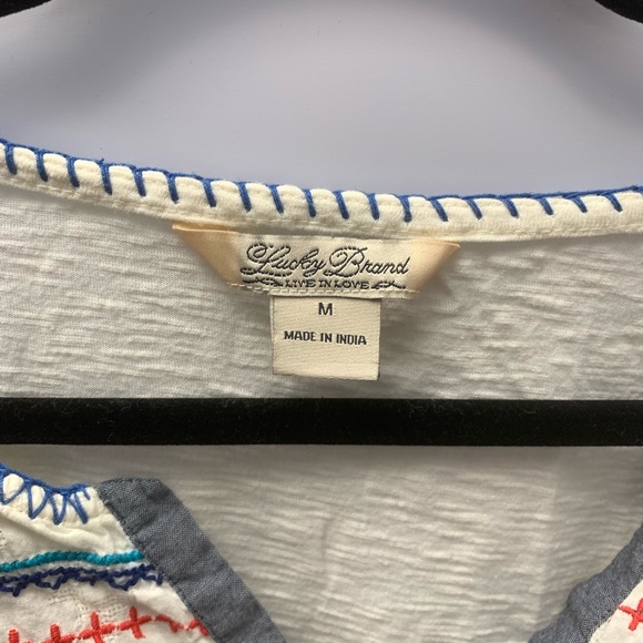 Cream and patterned blouse - Picture 2 of 3